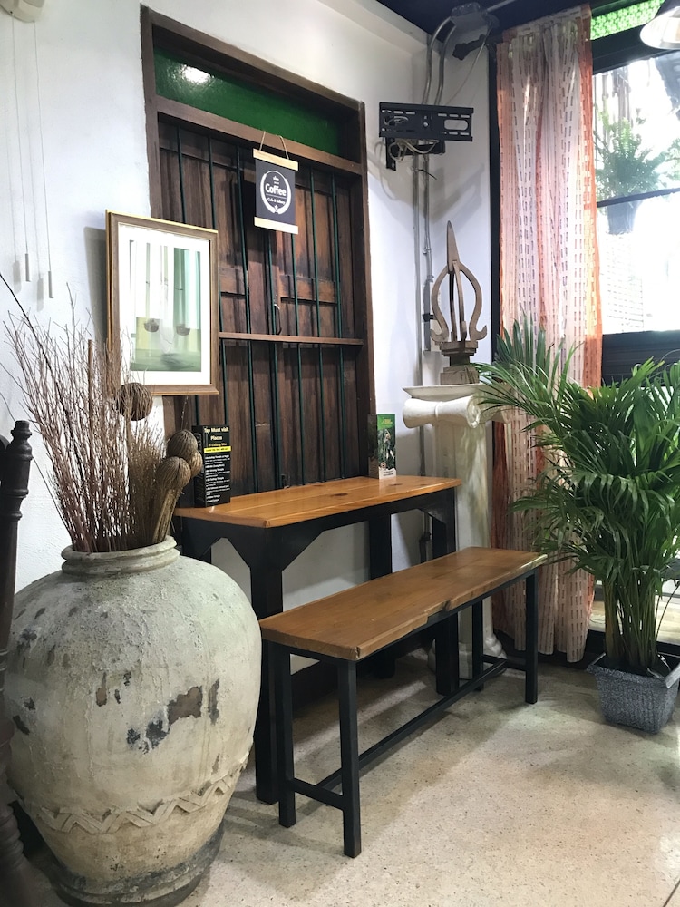 Retro Lanna Hostel Chiangmai 28/35