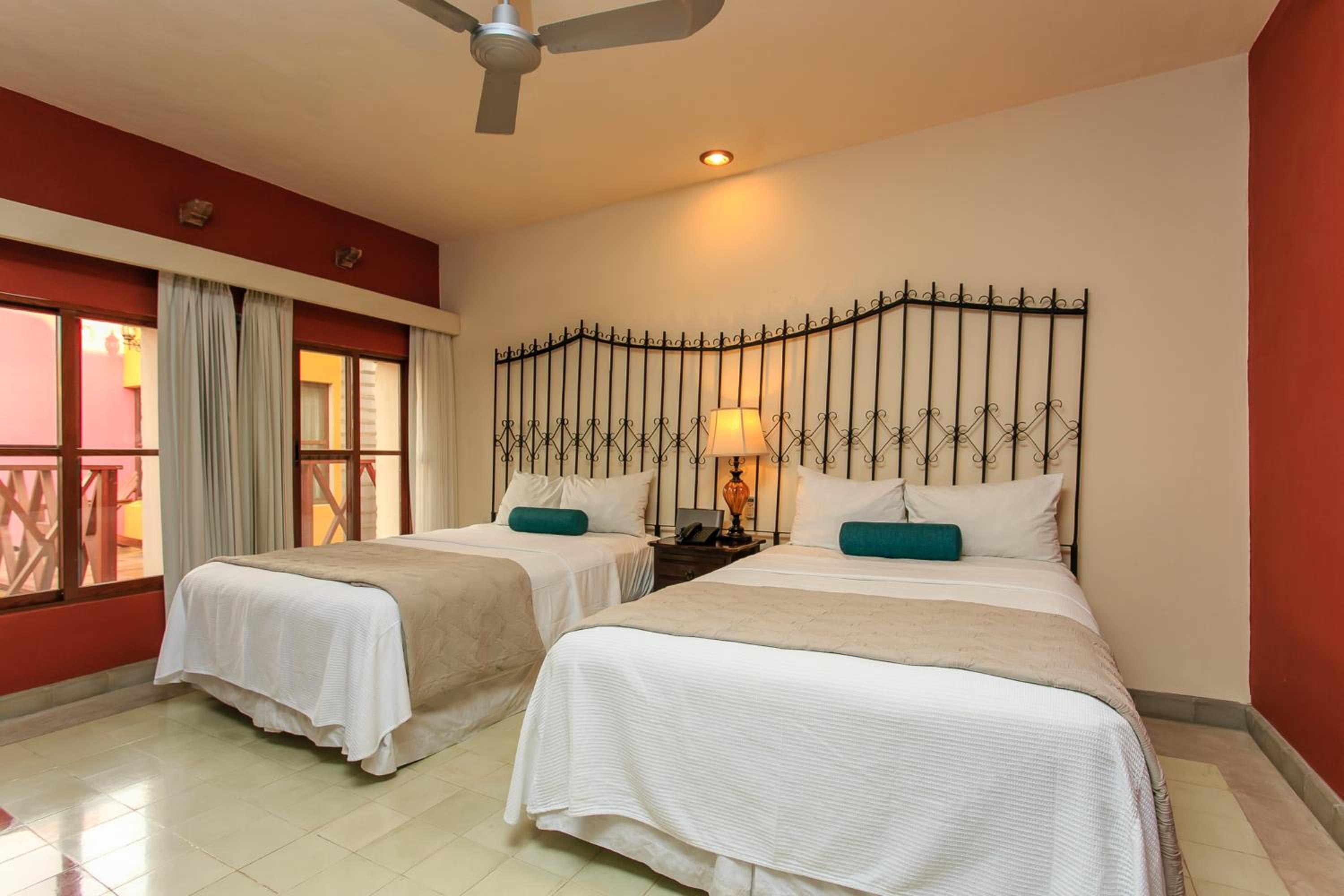 STANDARD, TWIN BEDS