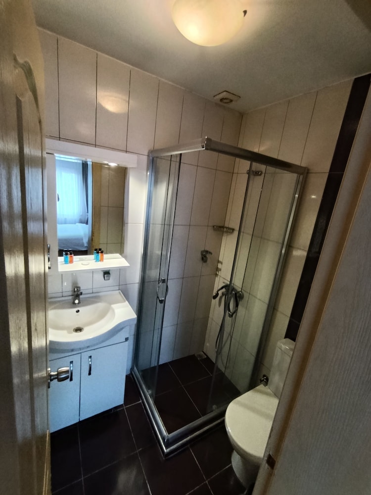 Ada Sahil Otel 11/12
