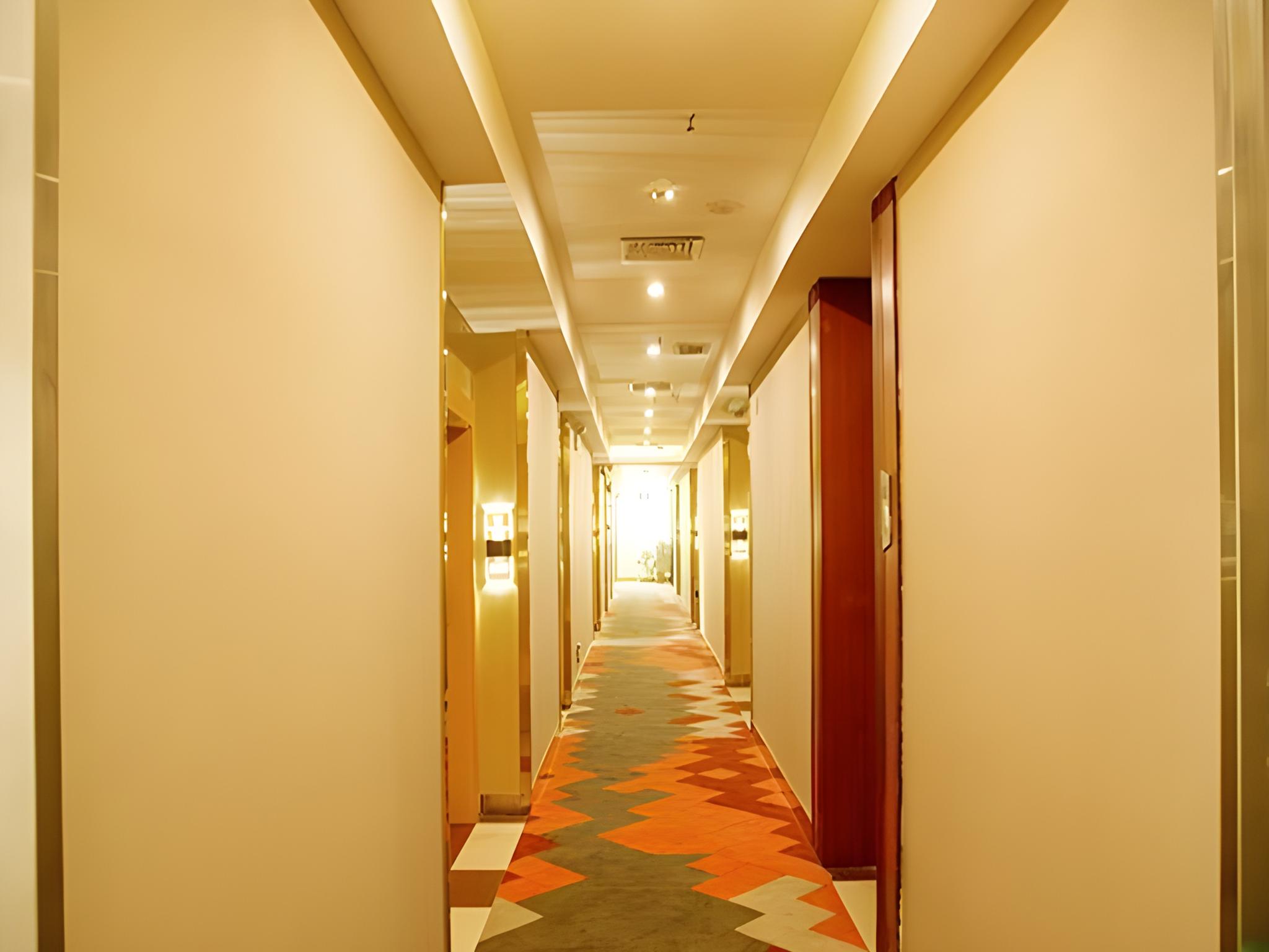 Borrman Hotel(Guangzhou Panyu Asian Games City store) 37/40