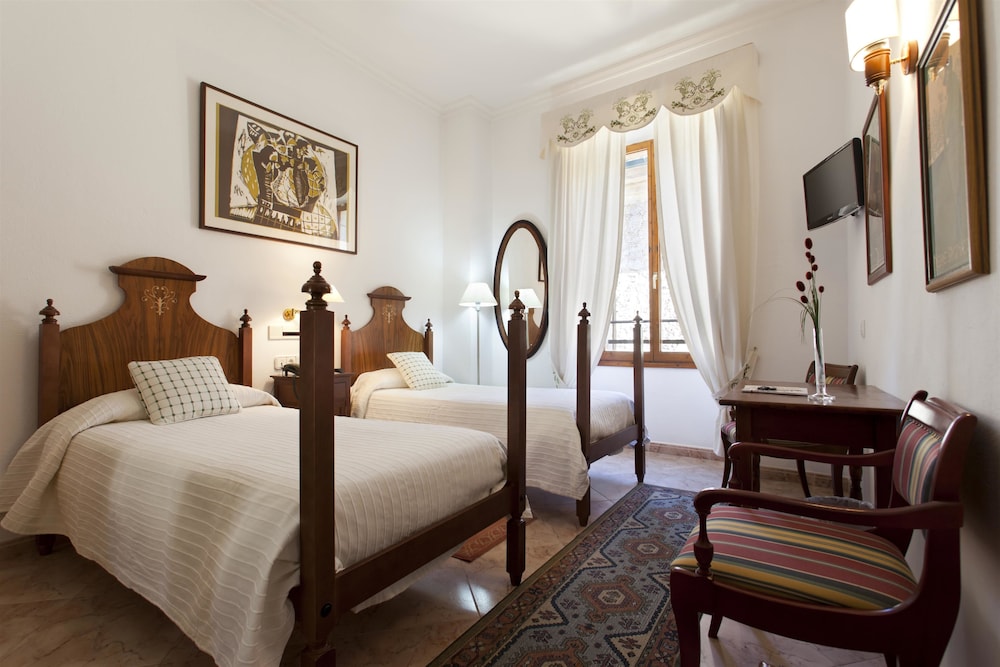 Hotel Juma 22/74