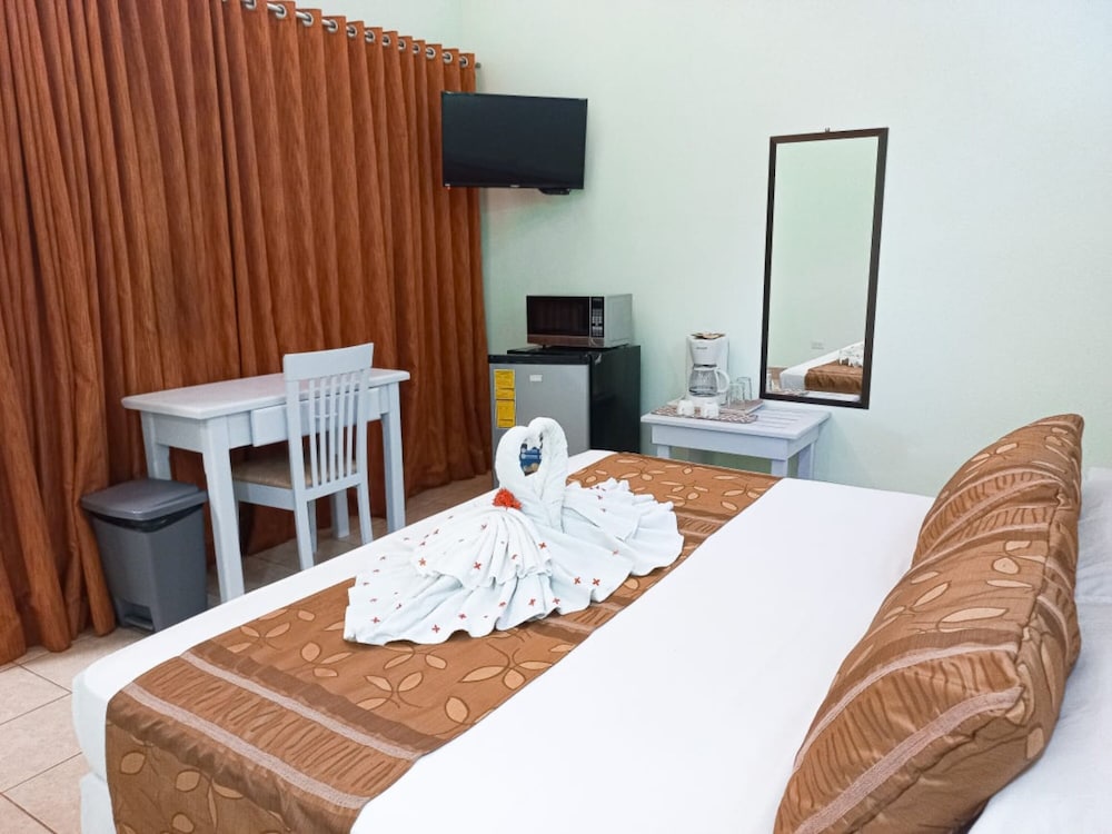Hotel Samara Inn 27/68