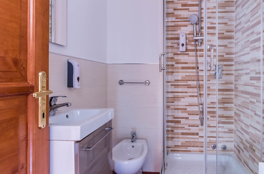 Prati Resort Guesthouse 47/50