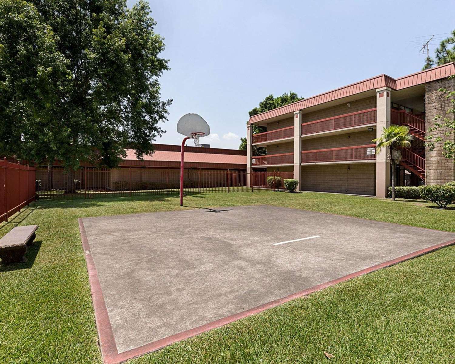 GreenTree Hotel and Extended Stay Channelview I-10 21/23