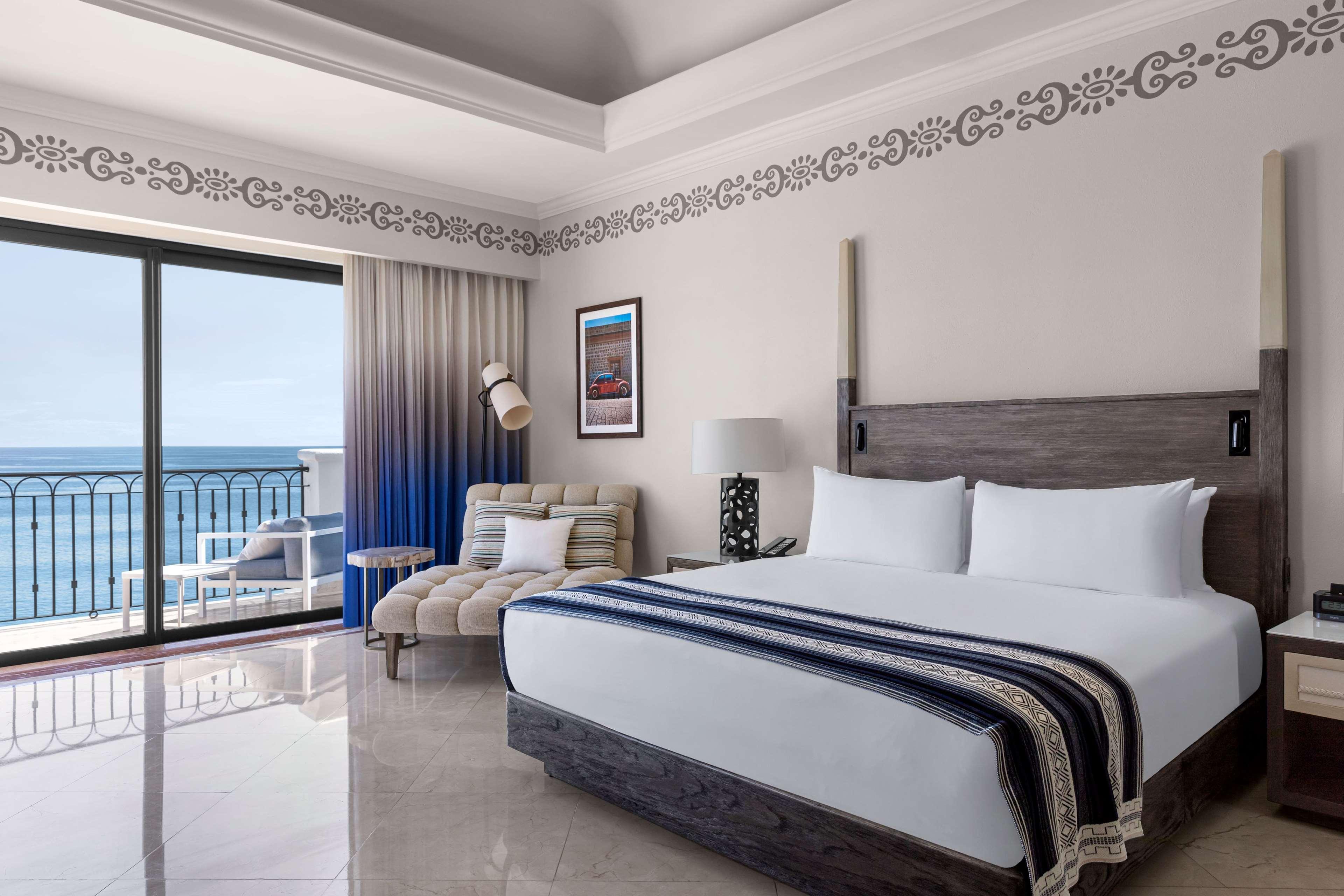 2 Bedrooms, Presidential, Suite, Ocean Front