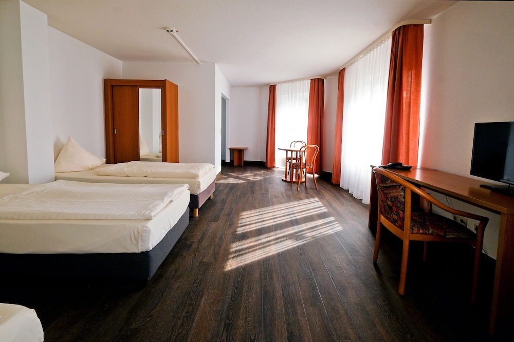 Apart Hotel Studio 20km from Hannover 20/65
