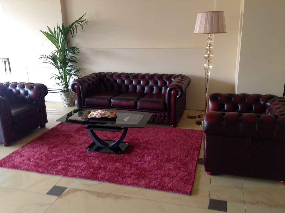 Palace Hotel la Conchiglia D Oro 54/76