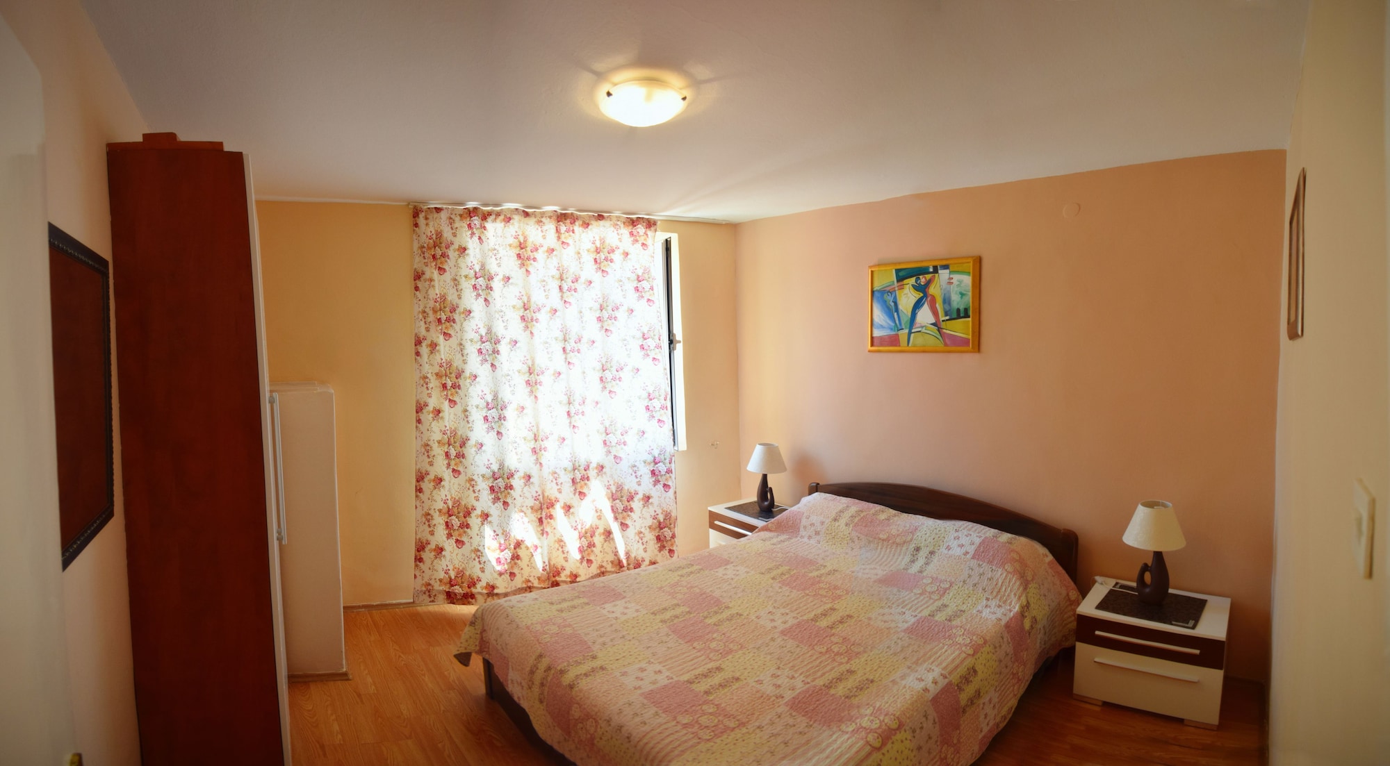 ROOM, TRIPLE
