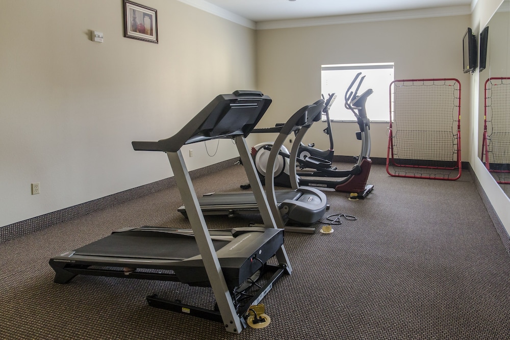 Red River Inn And Suites 25/44