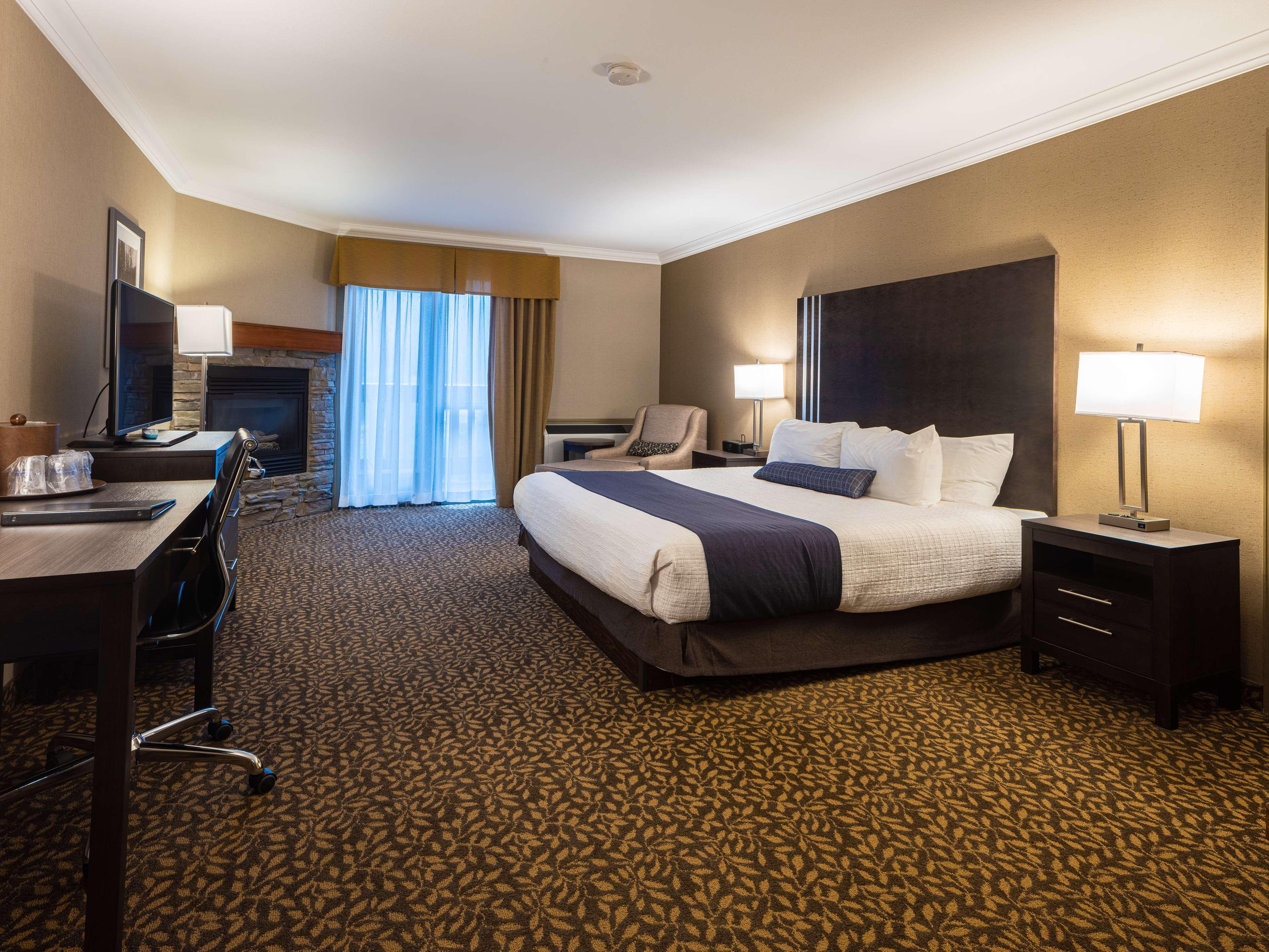 Room, King Bed