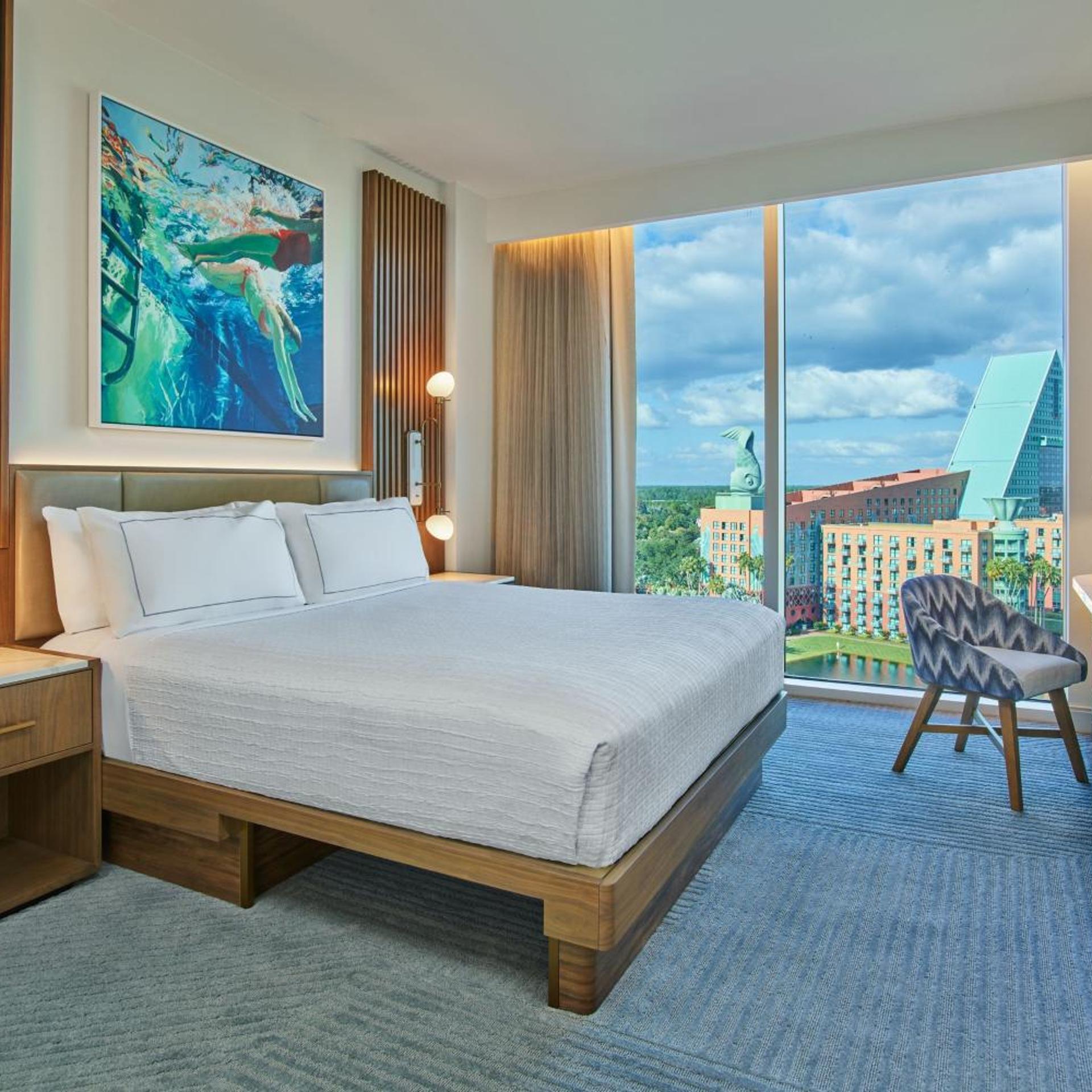1 Bedroom, Chairman, Suite, King Bed, Epcot View, Sofa