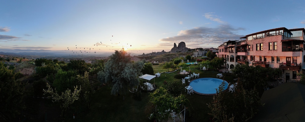 KARLIK EVI HOTEL - SPECIAL CATEGORY 39/51