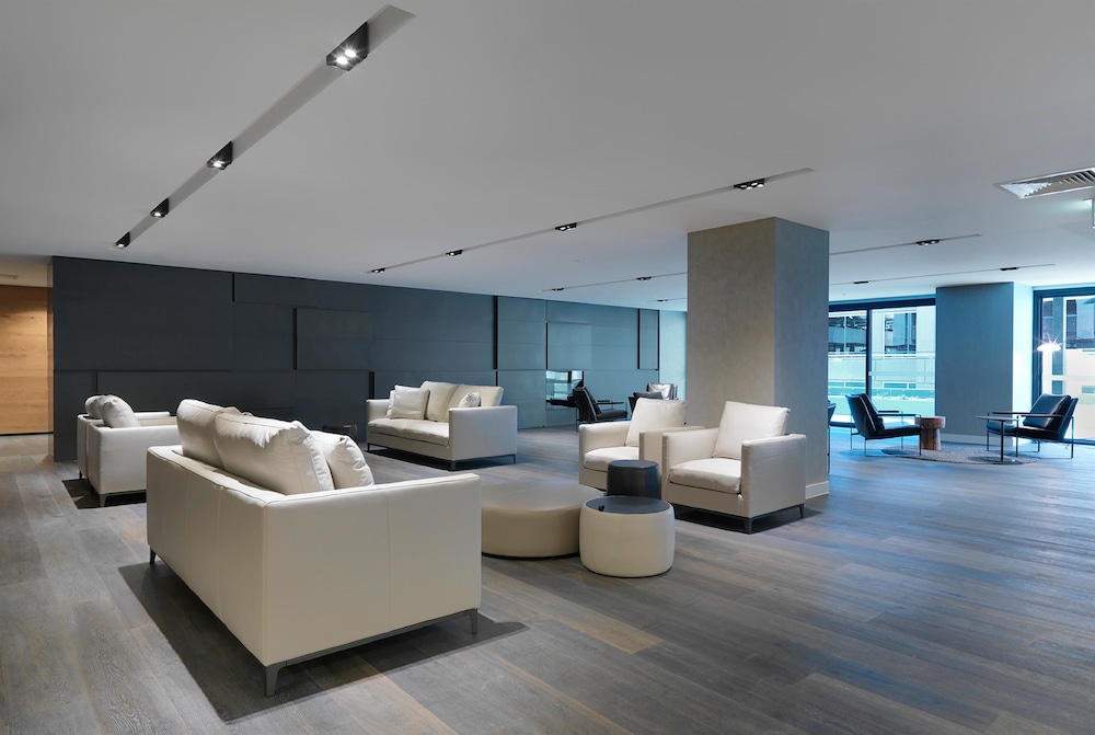 Wyndham Hotel Melbourne 33/37