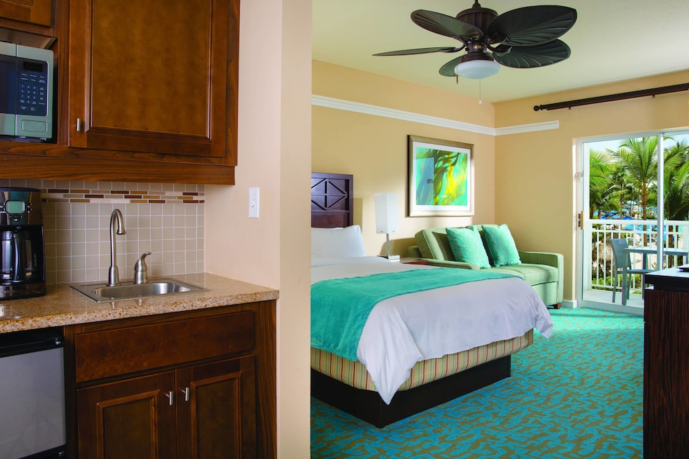 Marriotts Aruba Surf Club 23/68