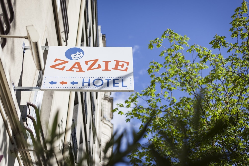 Zazie Hotel 2/72