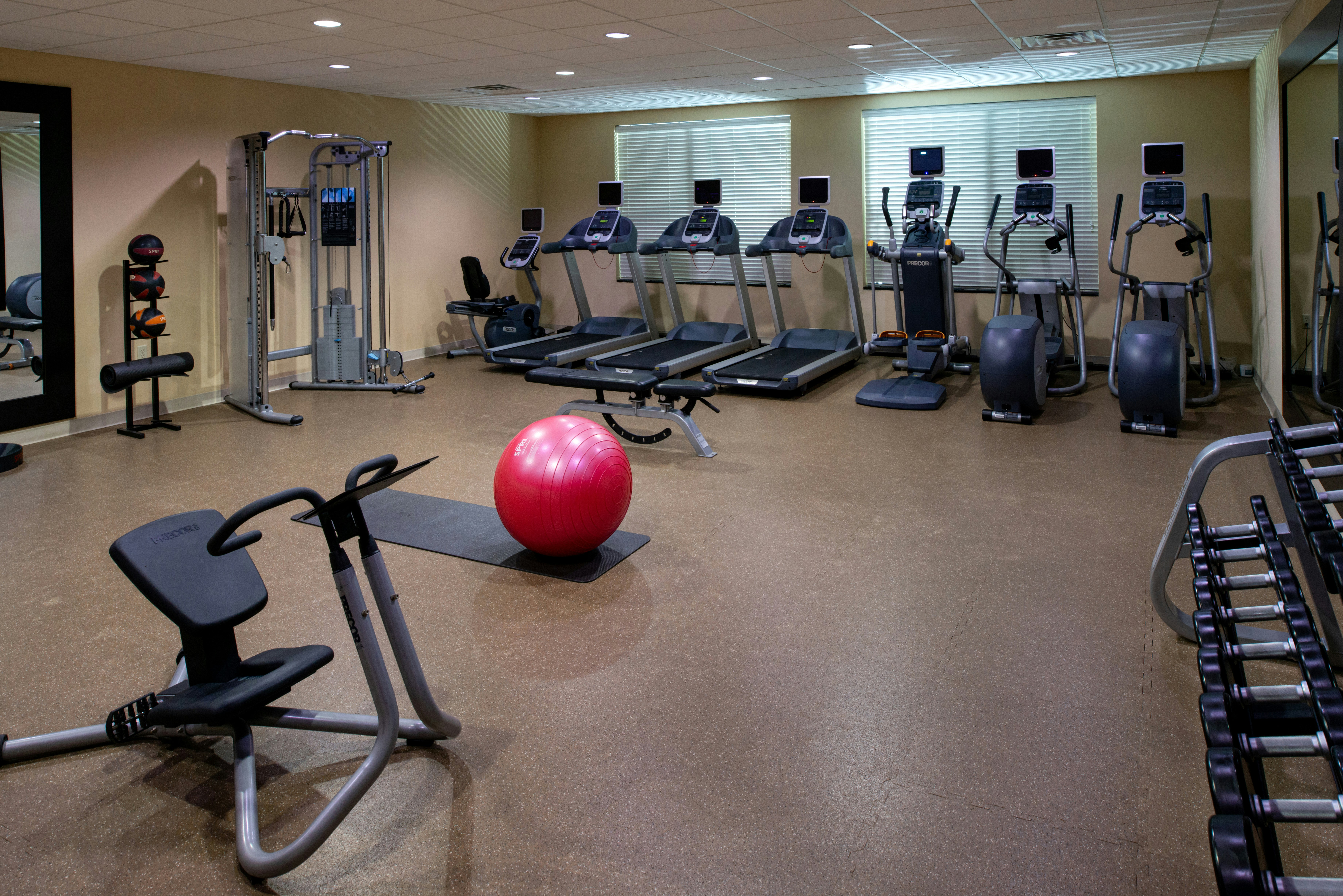 Hilton Garden Inn Denton 5/43