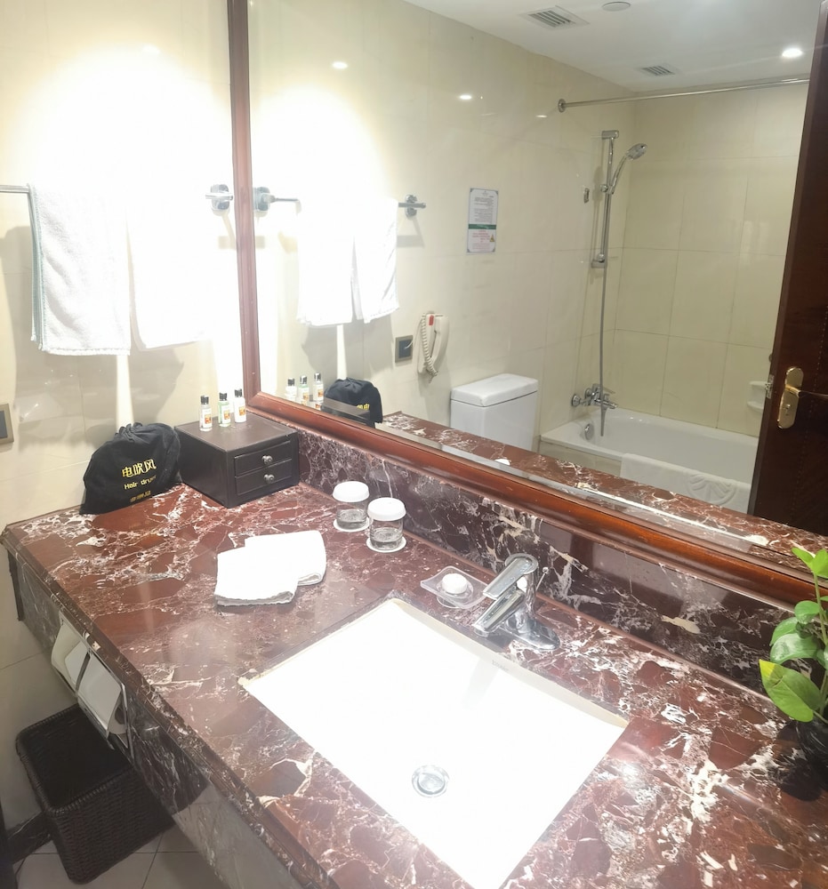 Jin Jiang Pine City Hotel 24/50