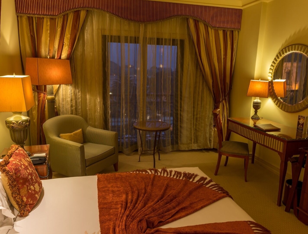 D oreale Grande Hotel Emperors Palace 32/38