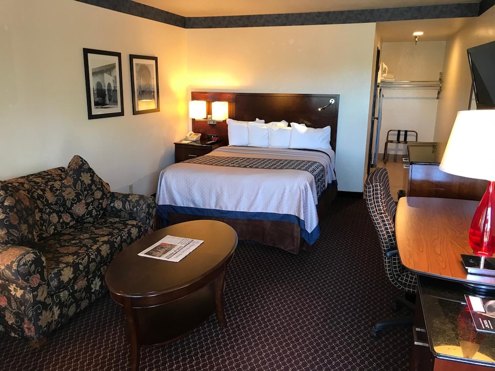 Oakridge Inn 12/53