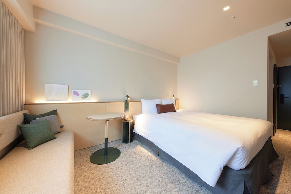 TYPE A, SUPERIOR, DOUBLE BED