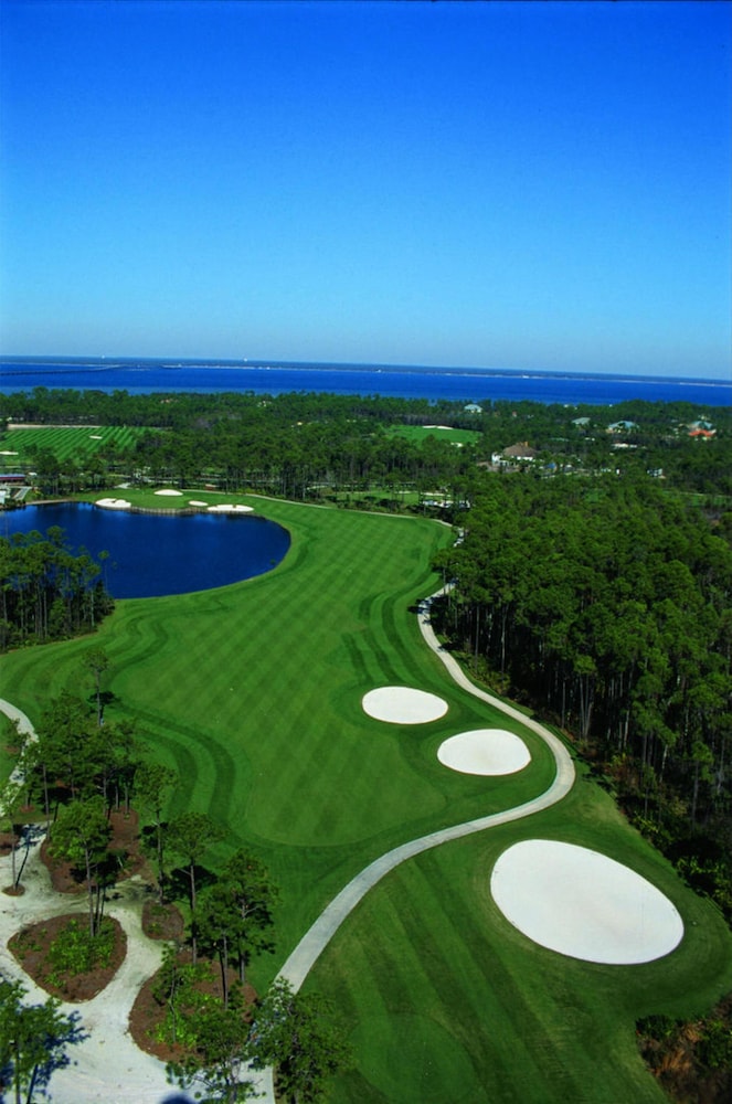 Hyatt House Destin 44/50