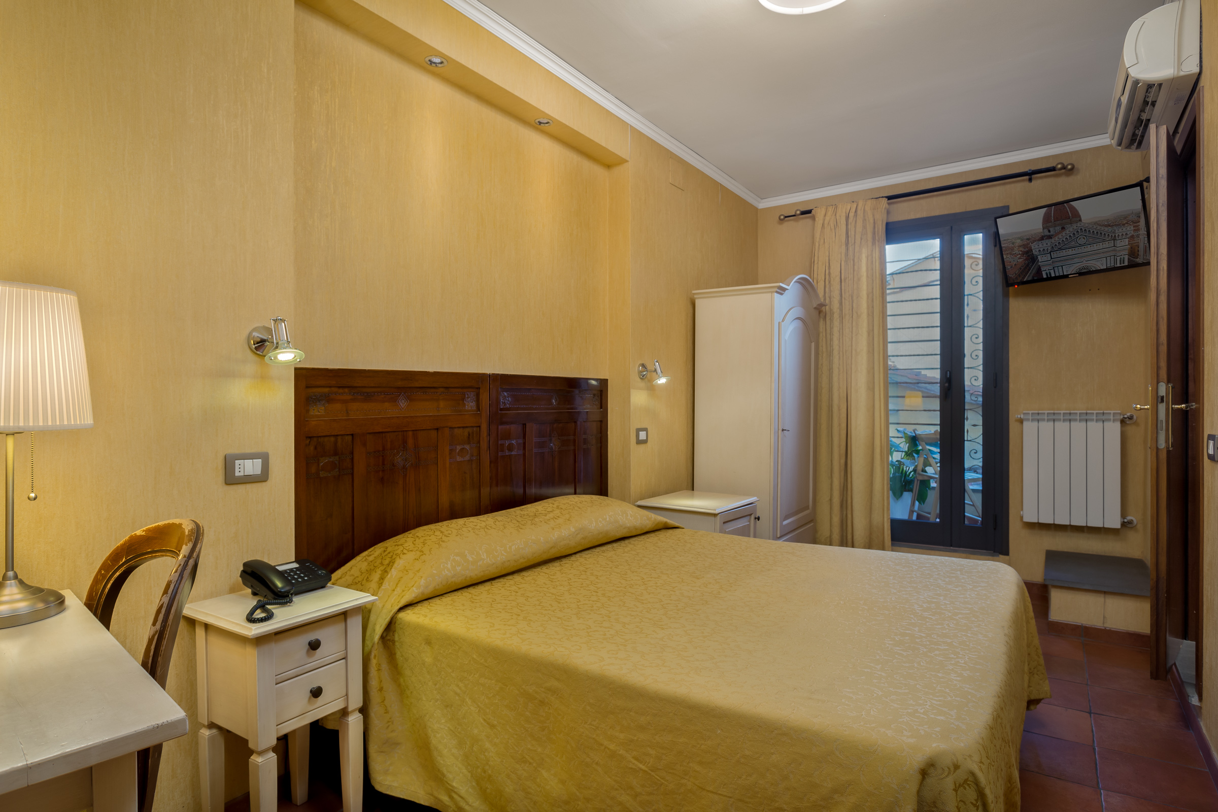 Kursaal And Ausonia Hotel 25/51
