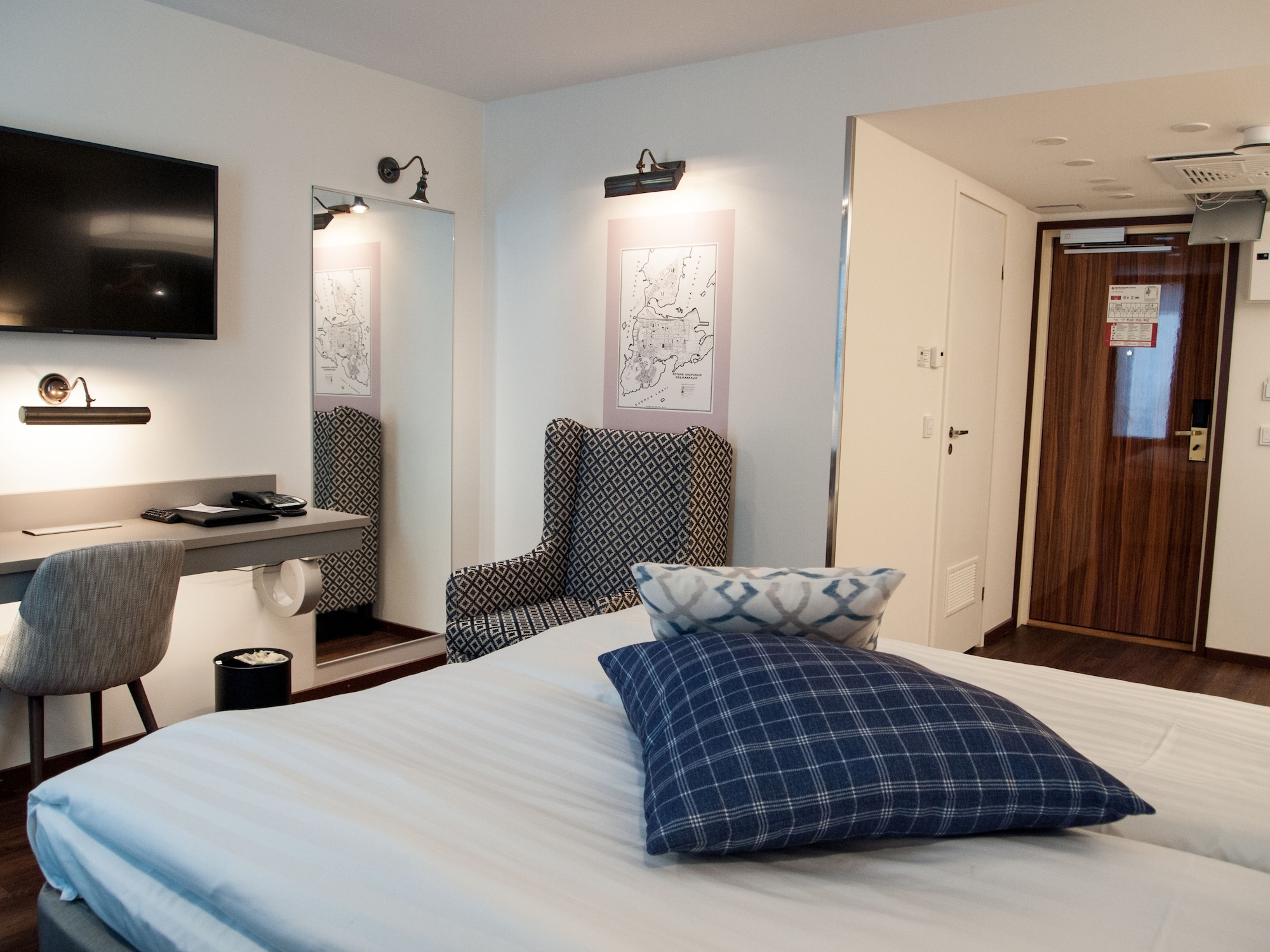rooms