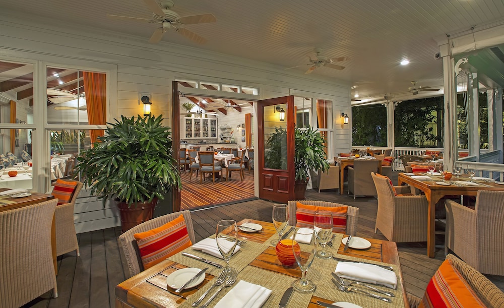 Tranquility Bay Beach Resort 33/50