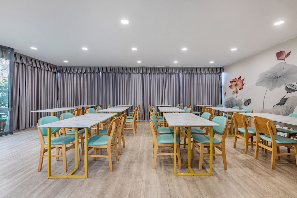 Xana Lite Hotel (Guangzhou Dongxiaonan Metro Station Shixi) 45/58