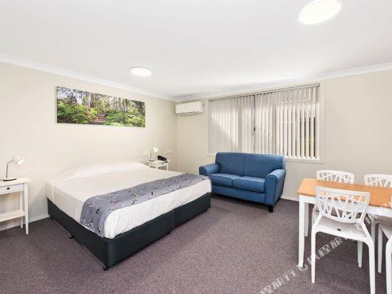 Rotary Lodge Port Macquarie 9/12