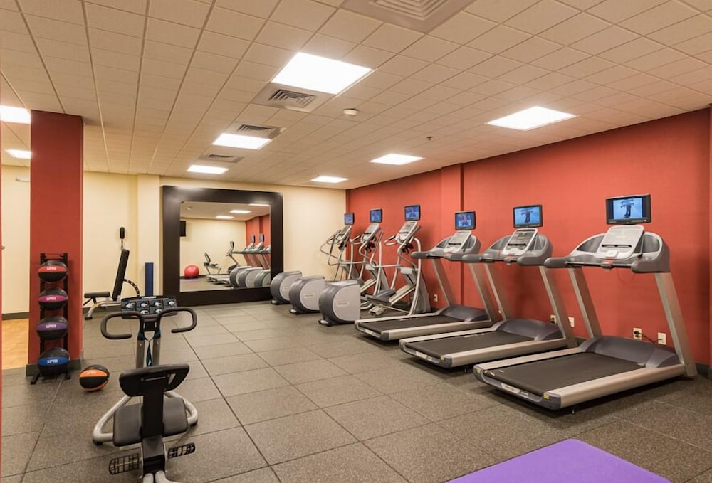 Hilton Garden Inn Reagan National Airport 25/72