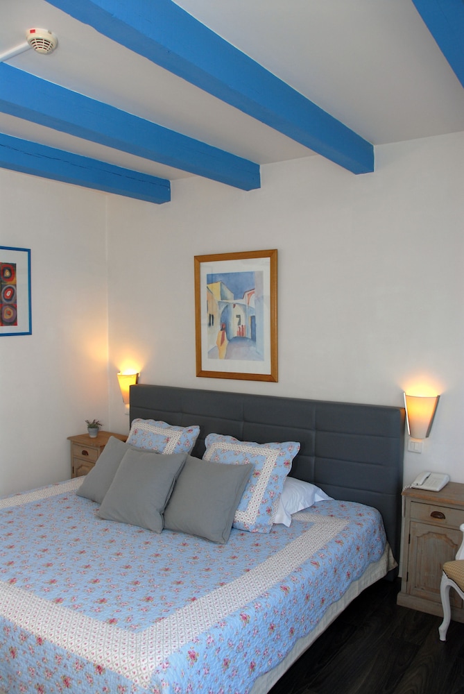 Hotel Ermitage 24/51
