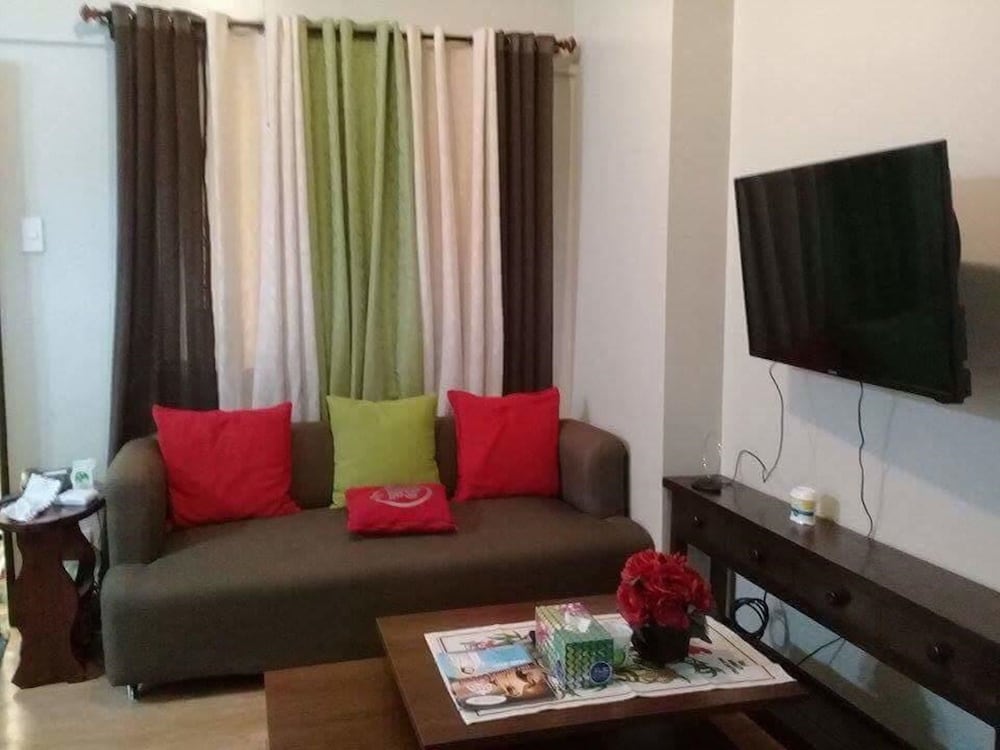 Your Home Away From Home Royal Palm 30/57