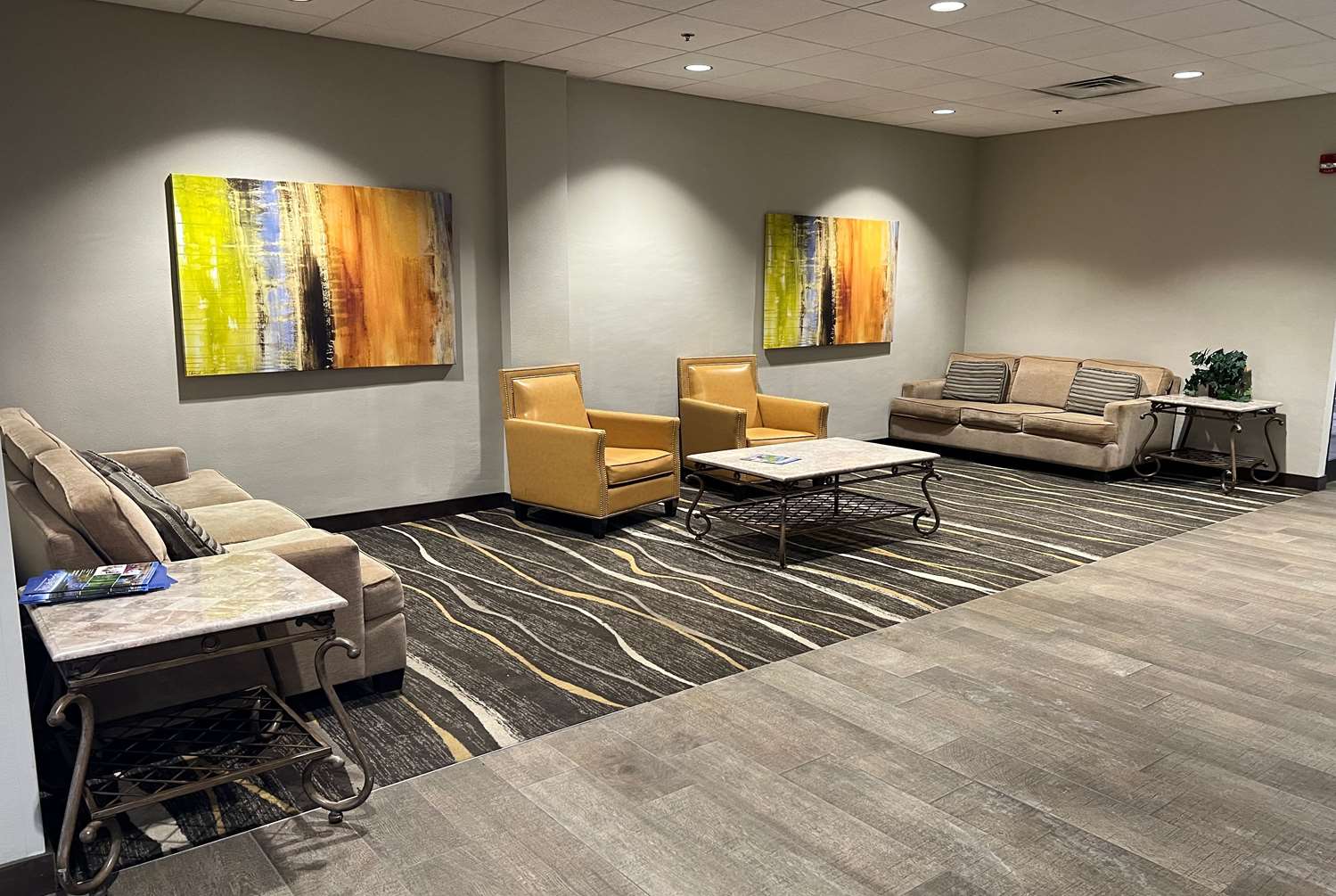 AmericInn by Wyndham Rochester Near Mayo Clinic 11/25