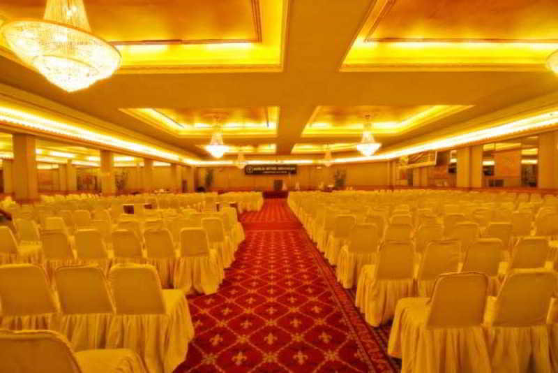 Hotel Danau Toba International 8/20
