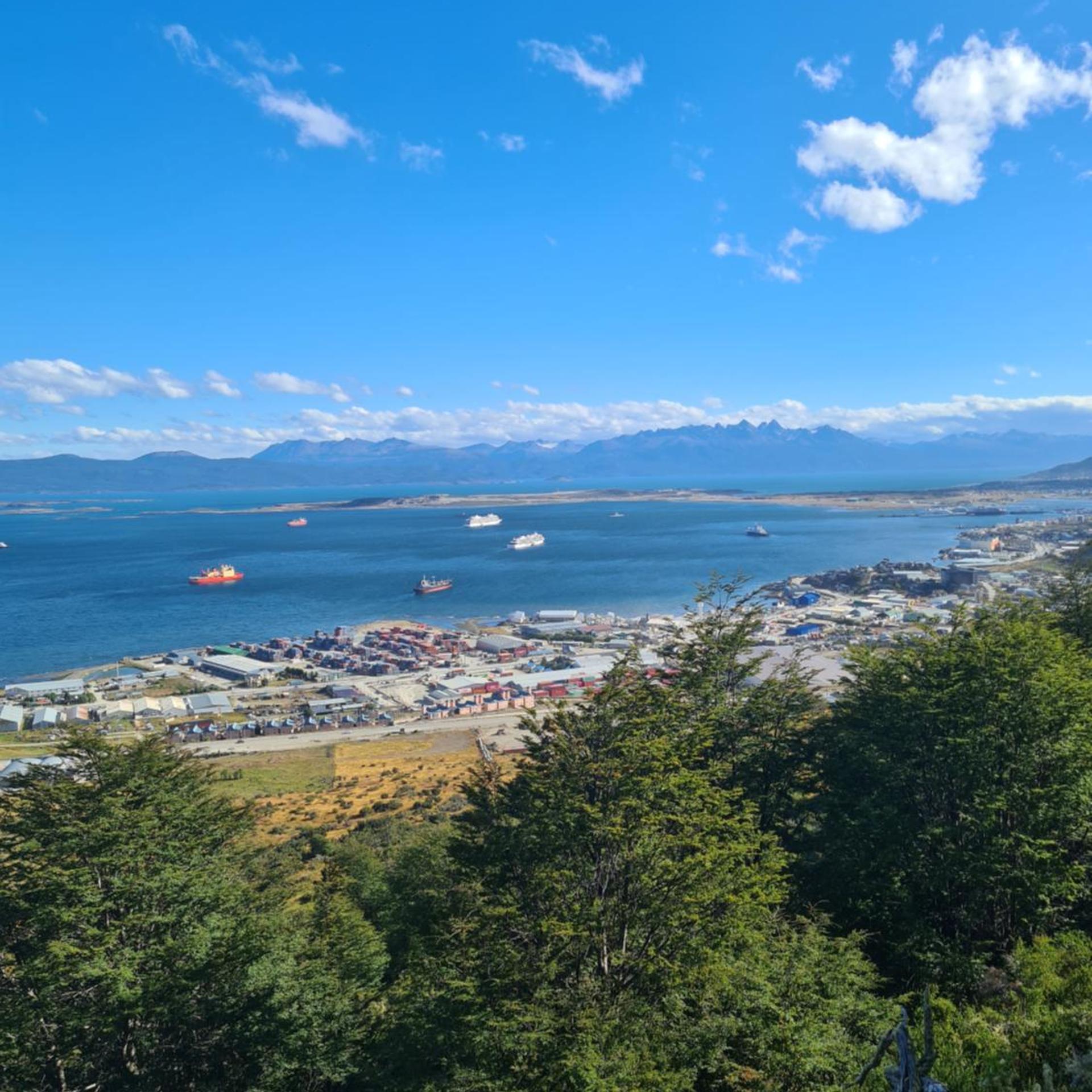 Hotel Tierra del Fuego 44/50