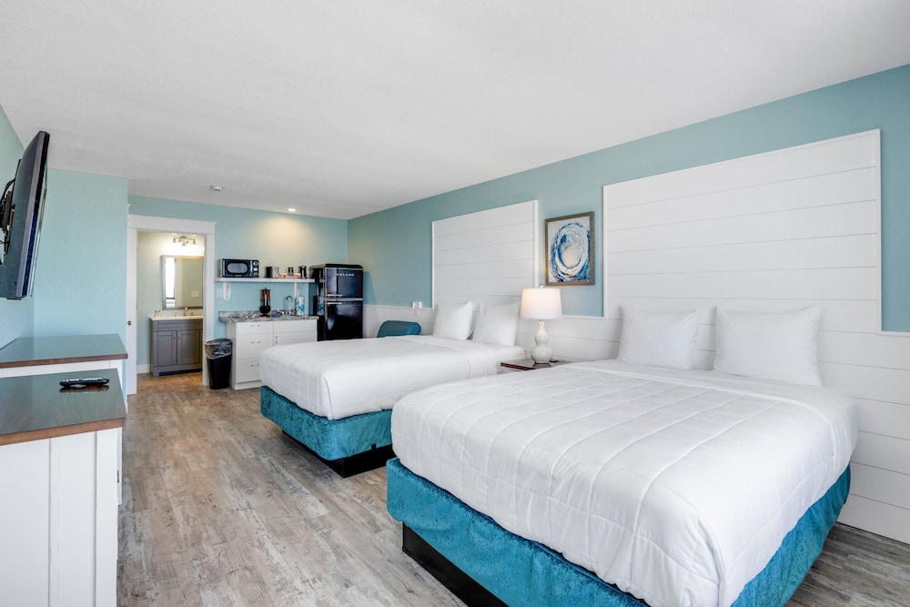 Junior Suite, Studio, 2 Queen Beds, Kitchenette