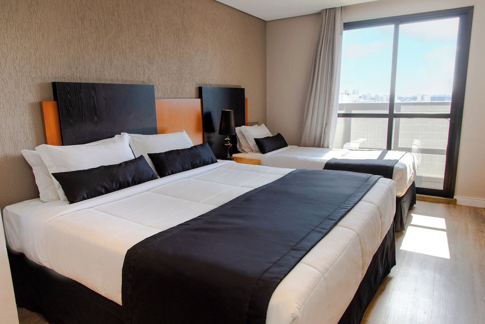 Family, Triple, 1 Double and 1 Single Bed, Accessible