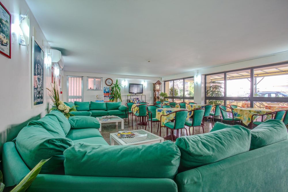 Hotel Diamante 34/50