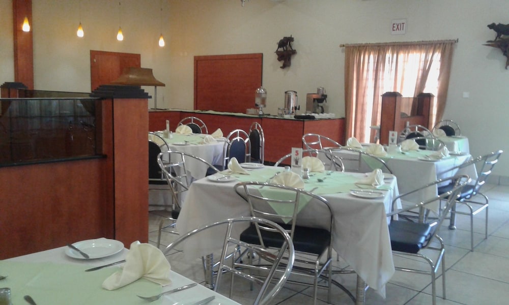 Adansonia Hotel 17/34