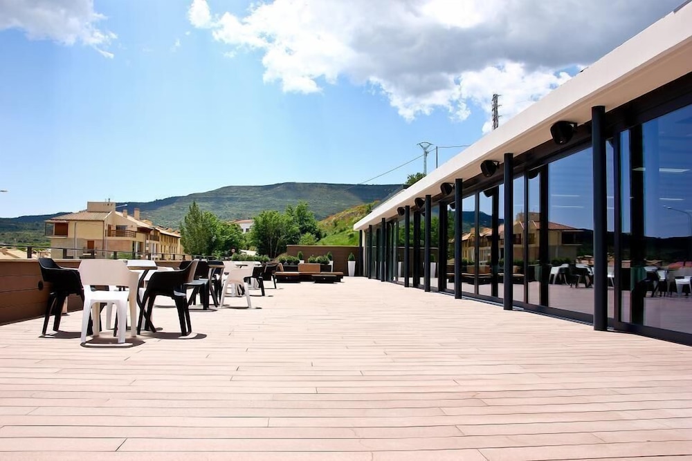 HOTEL & SPA BALFAGON 66/69