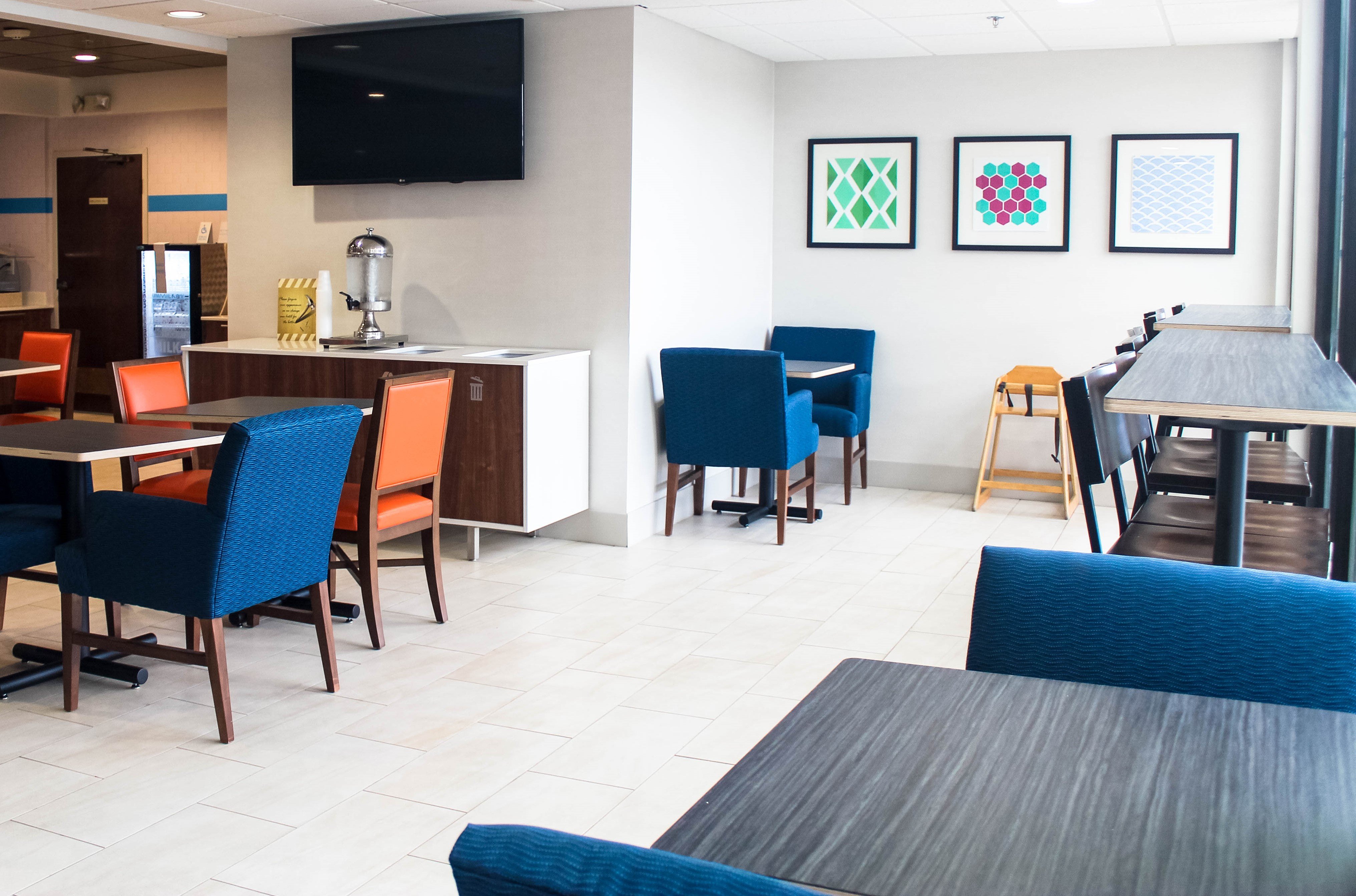 Holiday Inn Express Atlanta W(I-20)Douglasville 30/40