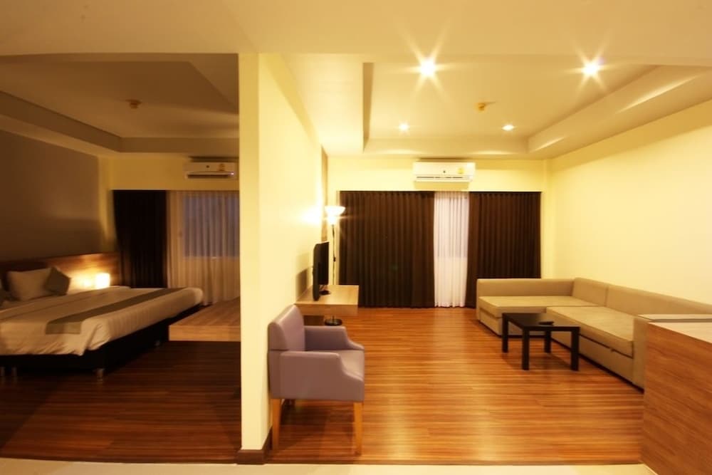 Akelada Hotel 24/29
