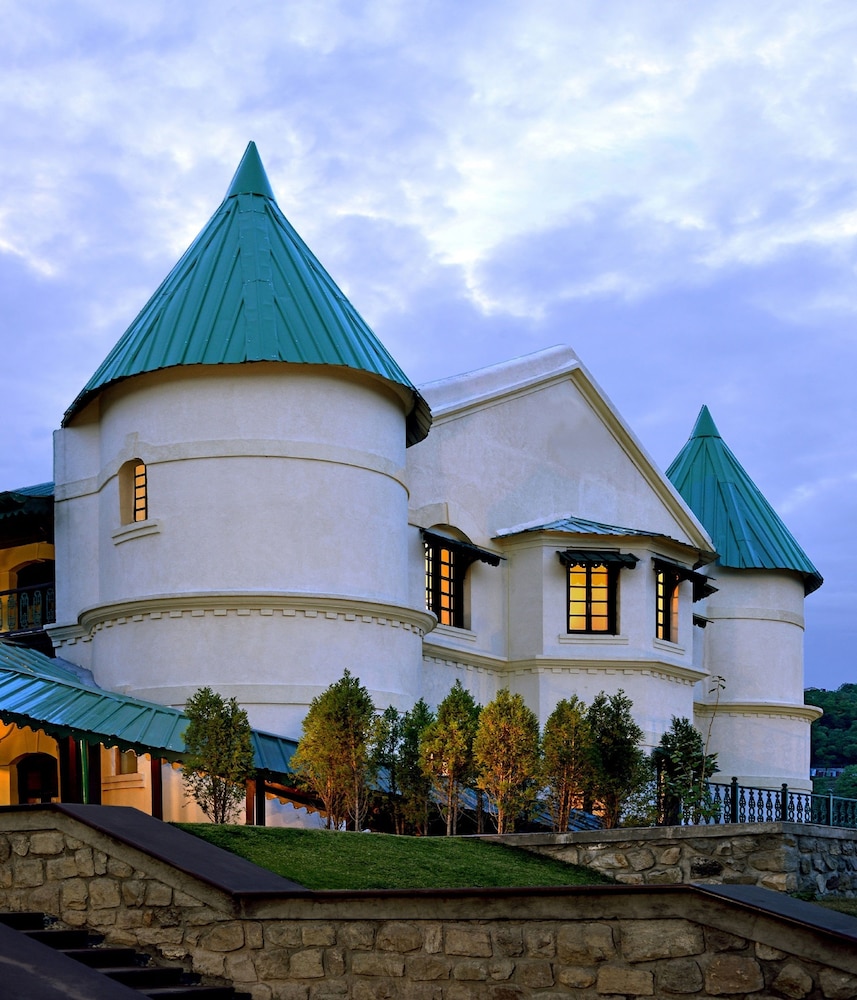 Welcomhotel by ITC Hotels, The Savoy, Mussoorie 2/50
