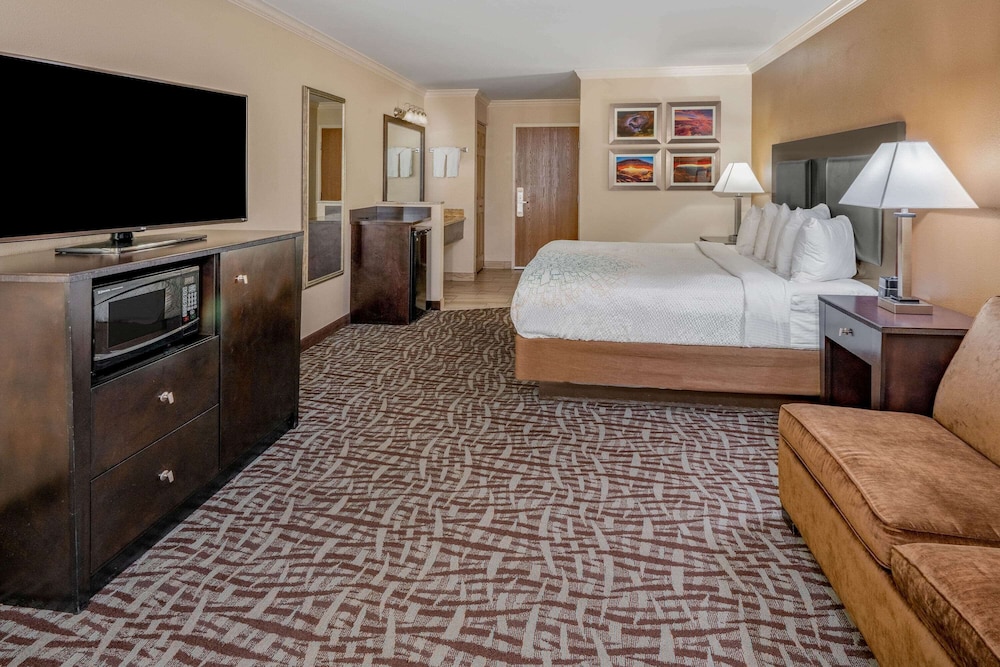 La Quinta Inn Suites Moab 11/48