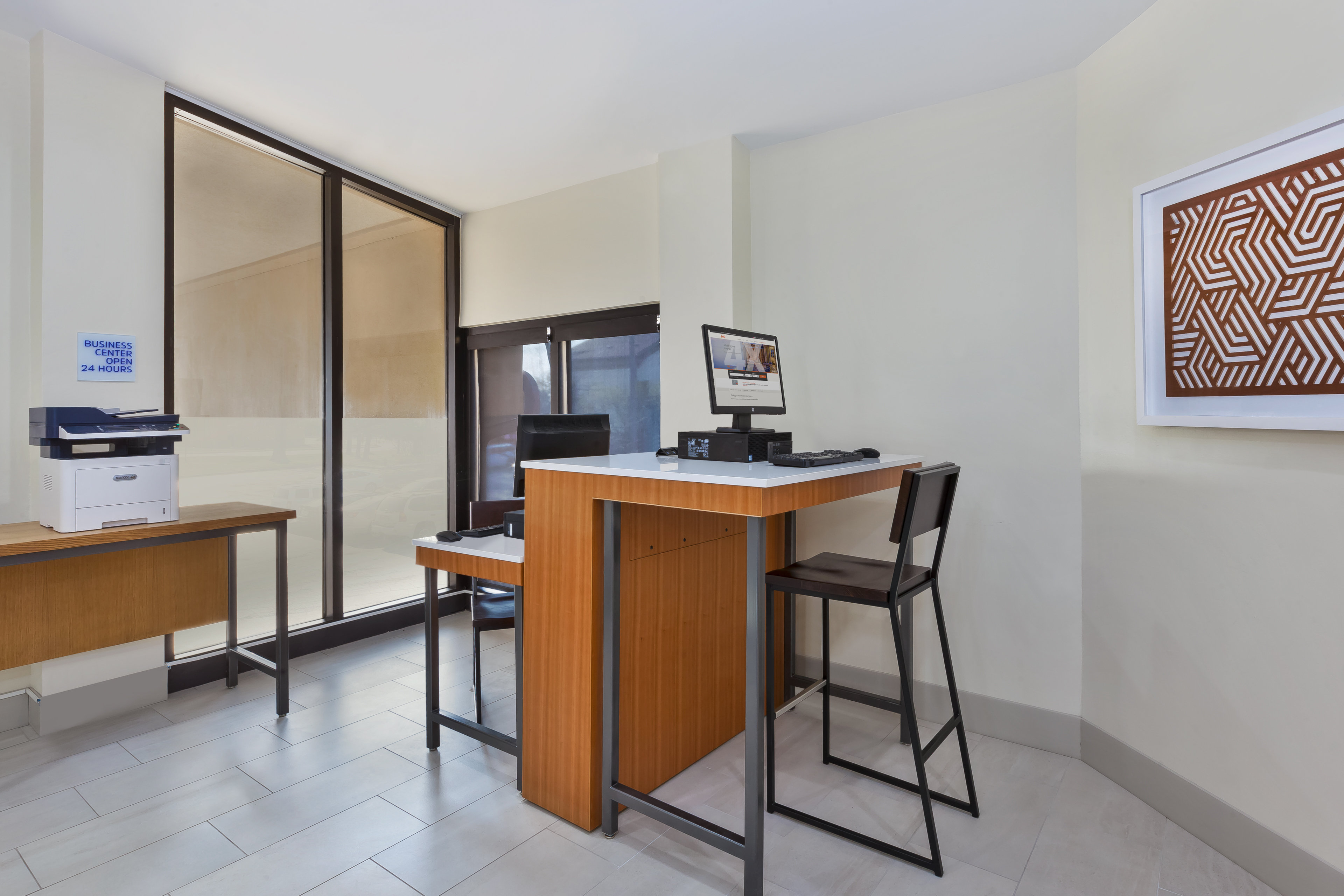 Holiday Inn Express Detroit-Warren (Gm Tech Ctr), an IHG Hotel 11/56