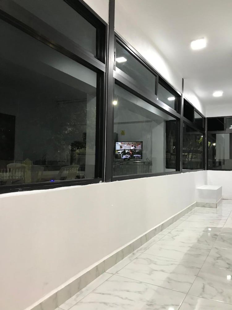 HOTEL PLAZA AMALIA 3/26