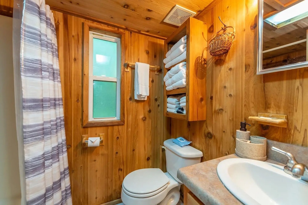 Mountain, Cabin, Futon Bed, King and Queen Bed, Single Bed