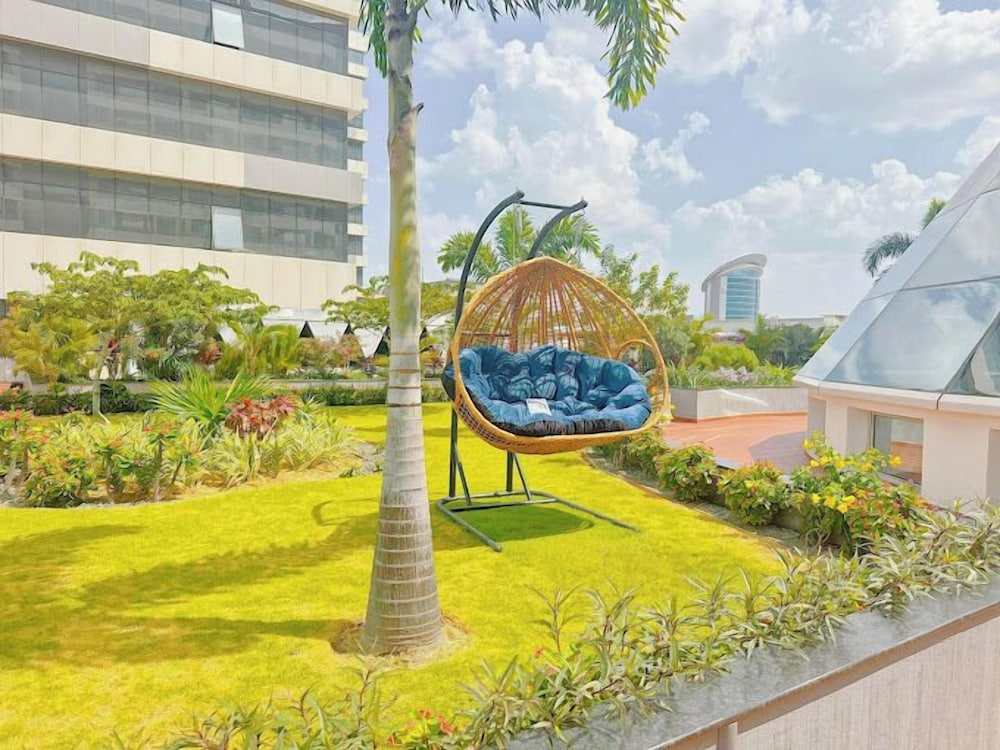 Kingjada Hotel and Apartment 37/38