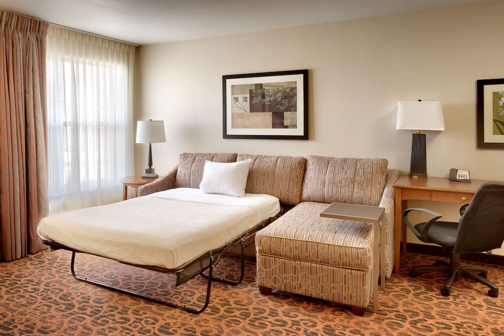 Hampton Inn & Suites Orem 20/43